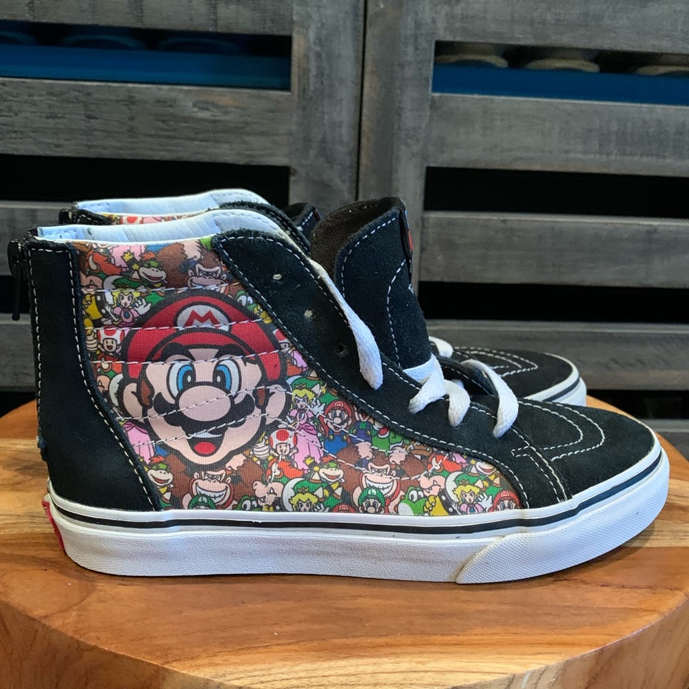 Rare Mario Vans women’s size 5.5 youth sz 4.
